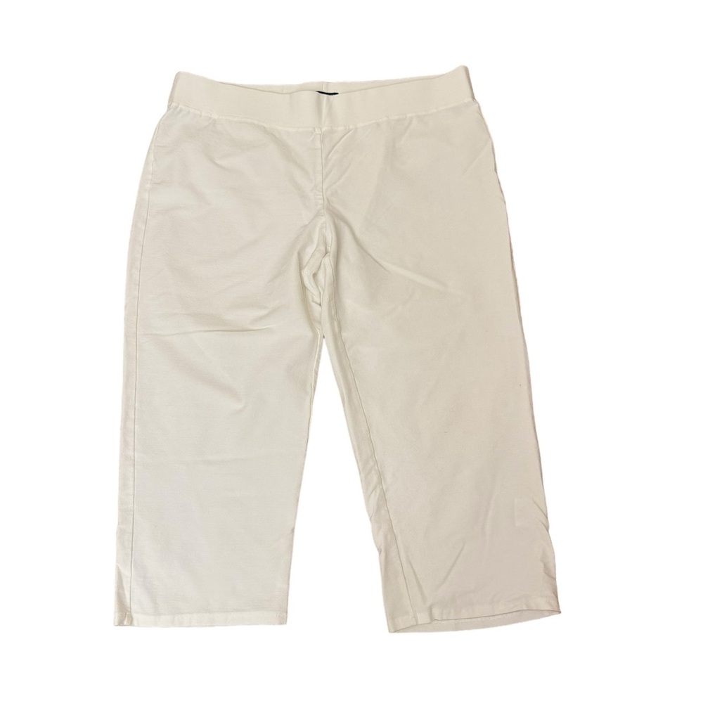Eileen Fisher Stretch Crepe Capri Pants.
White. Size L. EUC